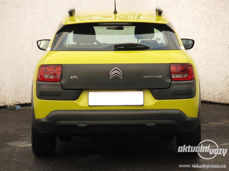 Citroen C4 Cactus 1.2 PureTech 60kW 1.2, benzín, vyrobeno 2015 - foto 17