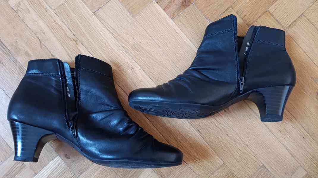 Dámská kožená zimní kotníková obuv vel. G7 (41)