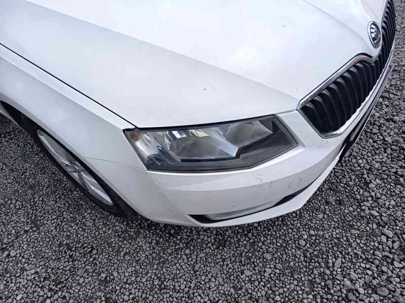 ŠKODA Octavia 1,6TDI Ambition 1 maj ČR DPH - foto 6