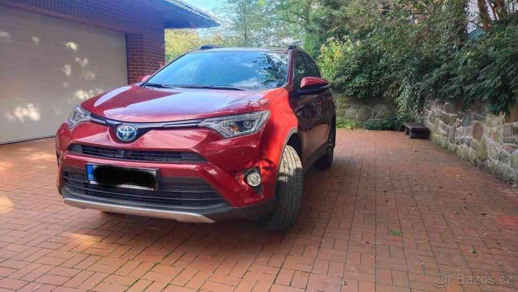 Toyota RAV4 2,5   Hybrid 4x4 - foto 3