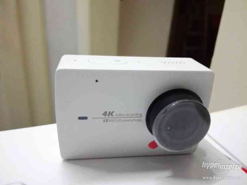 Prodám akční kameru Xiaomi Yi 4K Action 2 (téměř nová) - foto 3