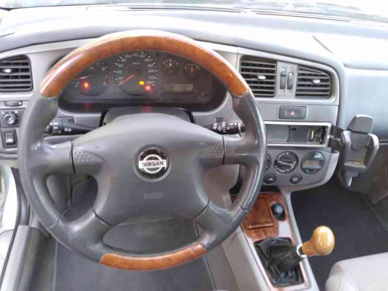 NISSAN PRIMERA WAGON 2.0 16V ČR,AC - foto 15