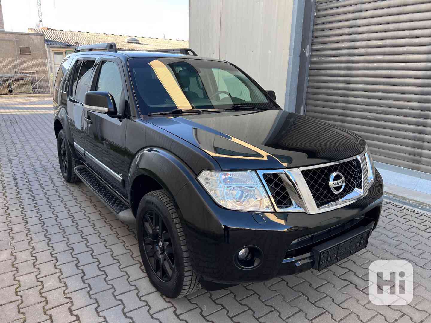 Nissan Pathfinder 3.0 dCi LE 170kw - foto 1