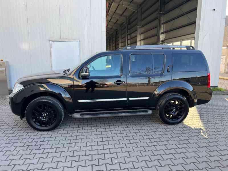 Nissan Pathfinder 3.0 dCi LE 170kw - foto 10