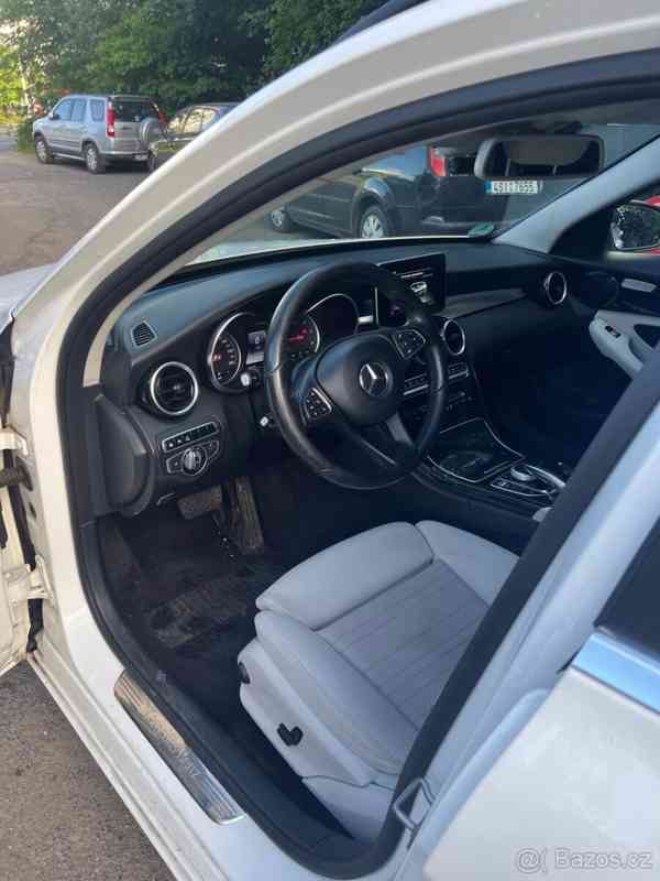 Mercedes-Benz Třídy C 2,2   D 2016 možna Výměna - foto 13