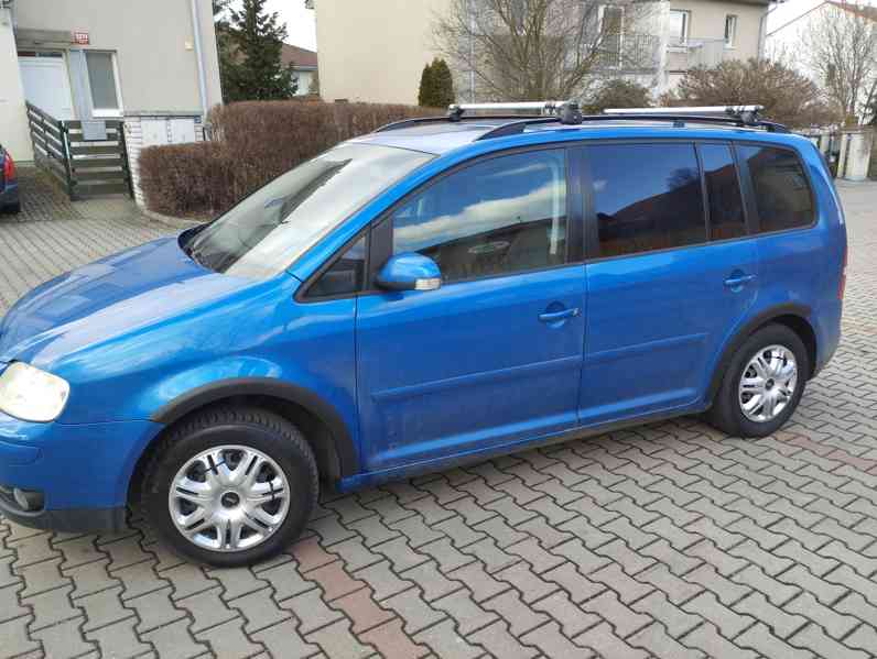 VW Touran 1,9 TDI - foto 10