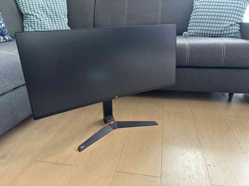 34" QHD monitor LG 34UC89G - jako nový - foto 3