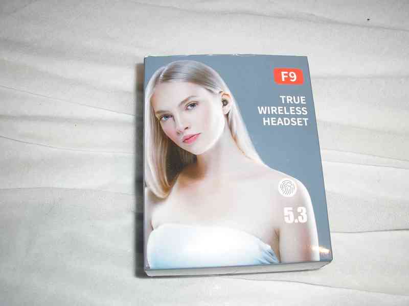 Sluchátka TWS F9 - foto 4