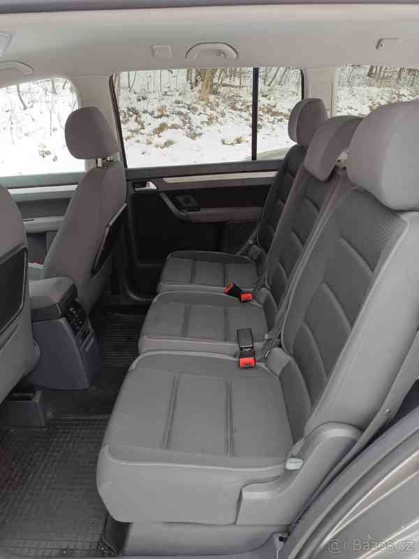 Volkswagen Touran 1,4   TSi - foto 10