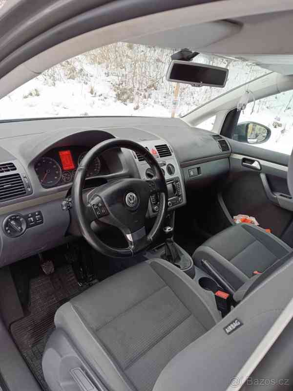 Volkswagen Touran 1,4   TSi - foto 3