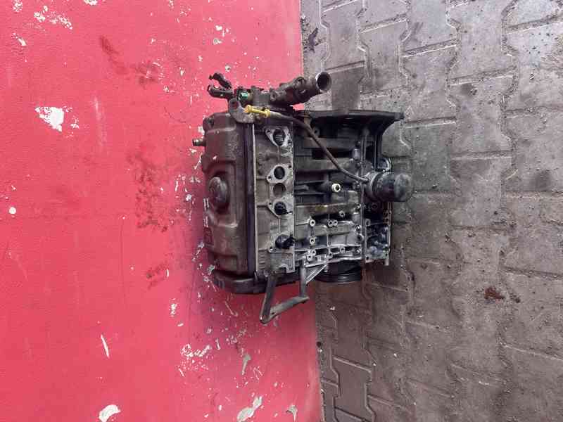 Motor Citroën Xsara Peugeot 206 KFX 1,4 BN 55 KW - foto 1