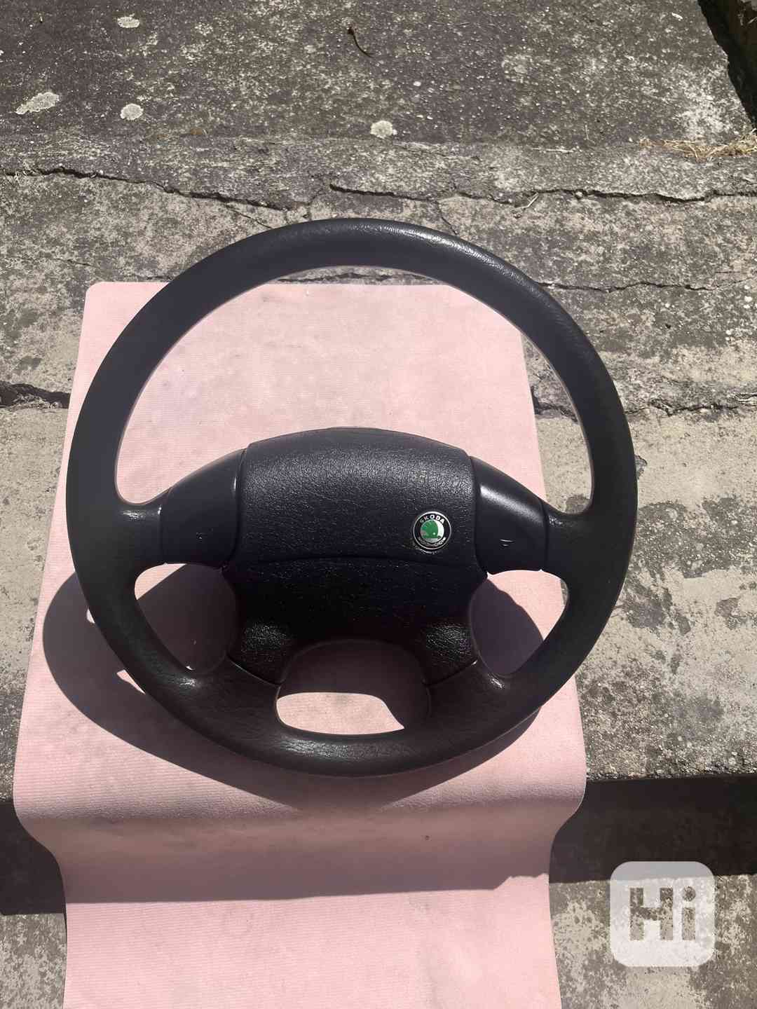 Čtyřramenný volant Škoda FELICIA facelift - foto 1