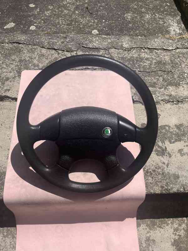 Čtyřramenný volant Škoda FELICIA facelift - foto 1
