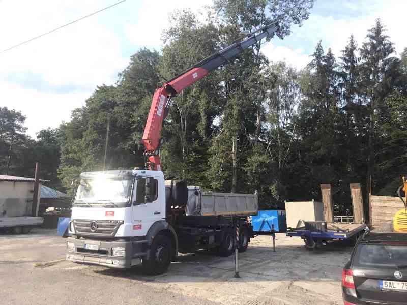 Mercedes Benz s hydraulickou rukou Fassi - foto 2