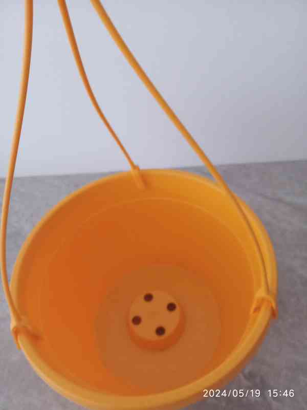 Nový závěsný květináč - foto 2