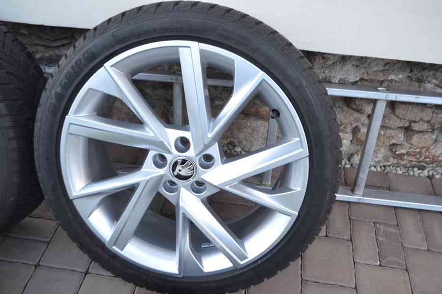 NOVÝ zimní Alu Š.Scala/Kamiq/S.Arona,VW Taigo 205/45R18 - foto 14