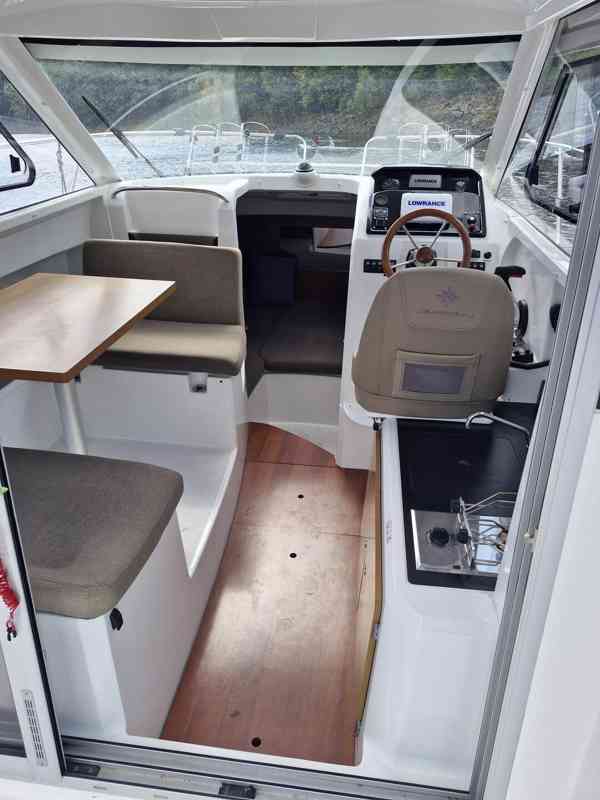 Motorová loď MERRY FISHER 755 - foto 12