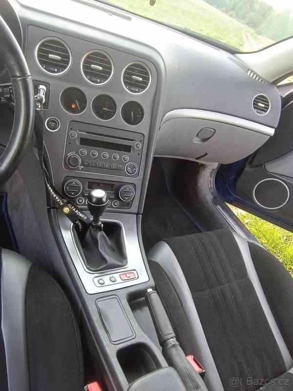 Alfa Romeo Brera 2,2 - foto 14