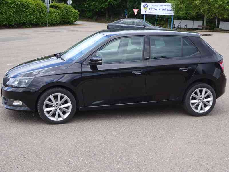 Škoda Fabia 1.2 TSI JOY r.v.2017 (66KW) NOVÁ STK - foto 3