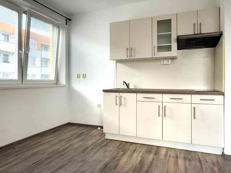 Pronájem hezkého bytu 1+kk, 31 m2, Benešov u Prahy - foto 5