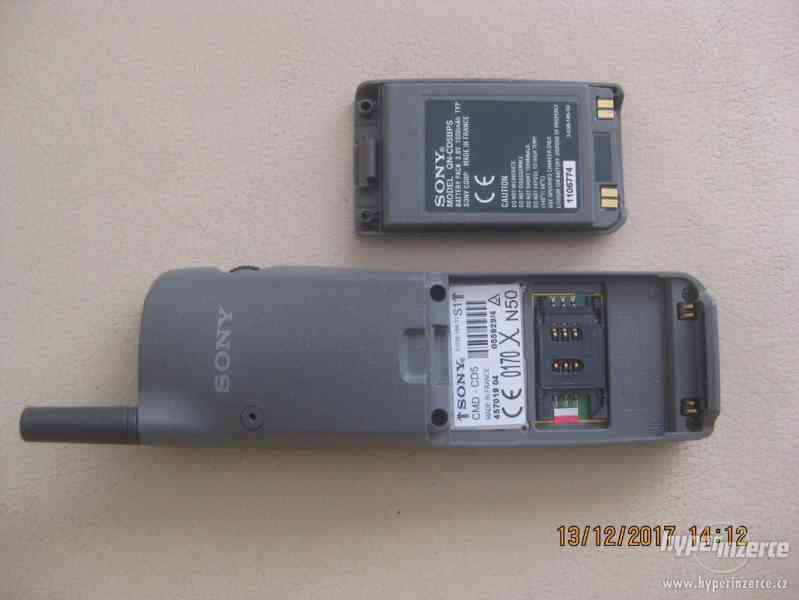 Sony CMD-C1, J5, J6, J7, J70, CD5 - telefony z roku 2001 - foto 8