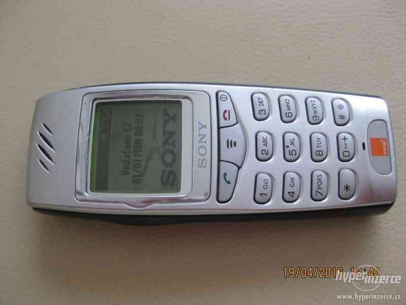 Sony CMD-C1, J5, J6, J7, J70, CD5 - telefony z roku 2001 - foto 25