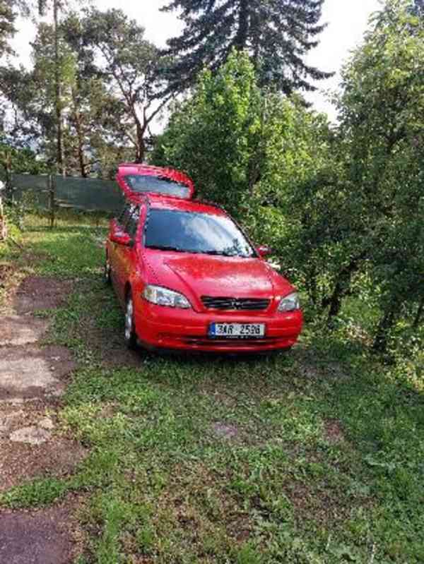 Prodám Opel Astra caravan 1.6 i - foto 4