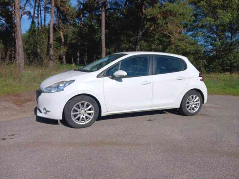 Peugeot 208 1,2 ACCESS  PureTech 82 k MAN5  74200km, tažné,  - foto 5