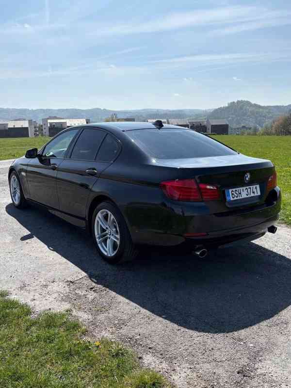BMW Řada 5 3,5   535i F10 xdrive - foto 5