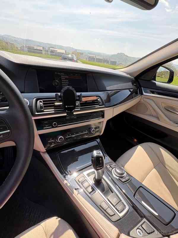 BMW Řada 5 3,5   535i F10 xdrive - foto 19