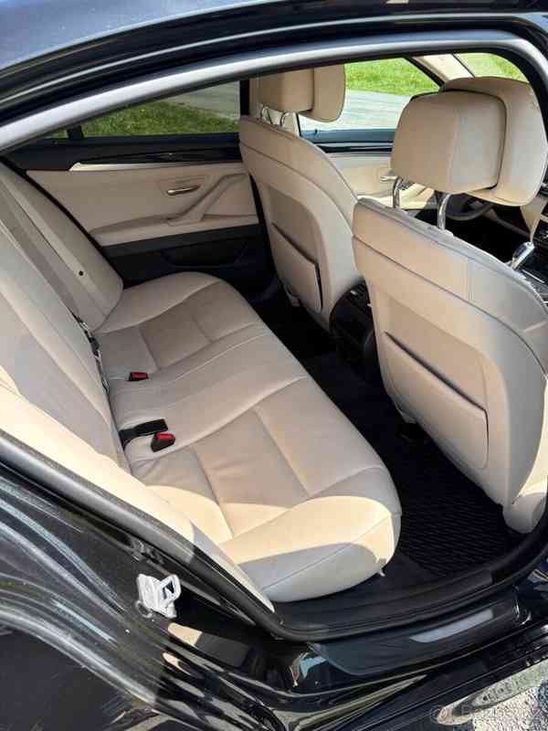 BMW Řada 5 3,5   535i F10 xdrive - foto 13