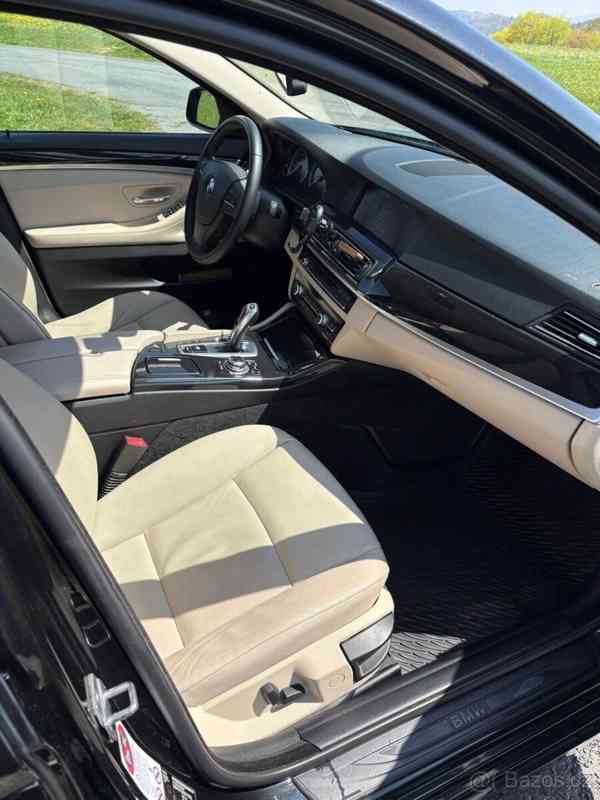 BMW Řada 5 3,5   535i F10 xdrive - foto 11