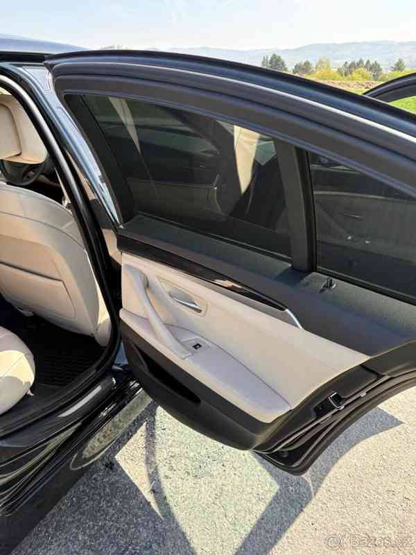 BMW Řada 5 3,5   535i F10 xdrive - foto 14