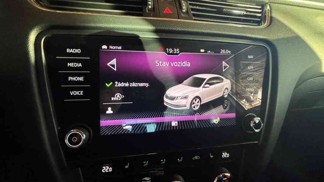 Škoda Octavia III 2.0 TDI 110 kW DSG Laurin & Klement - foto 9