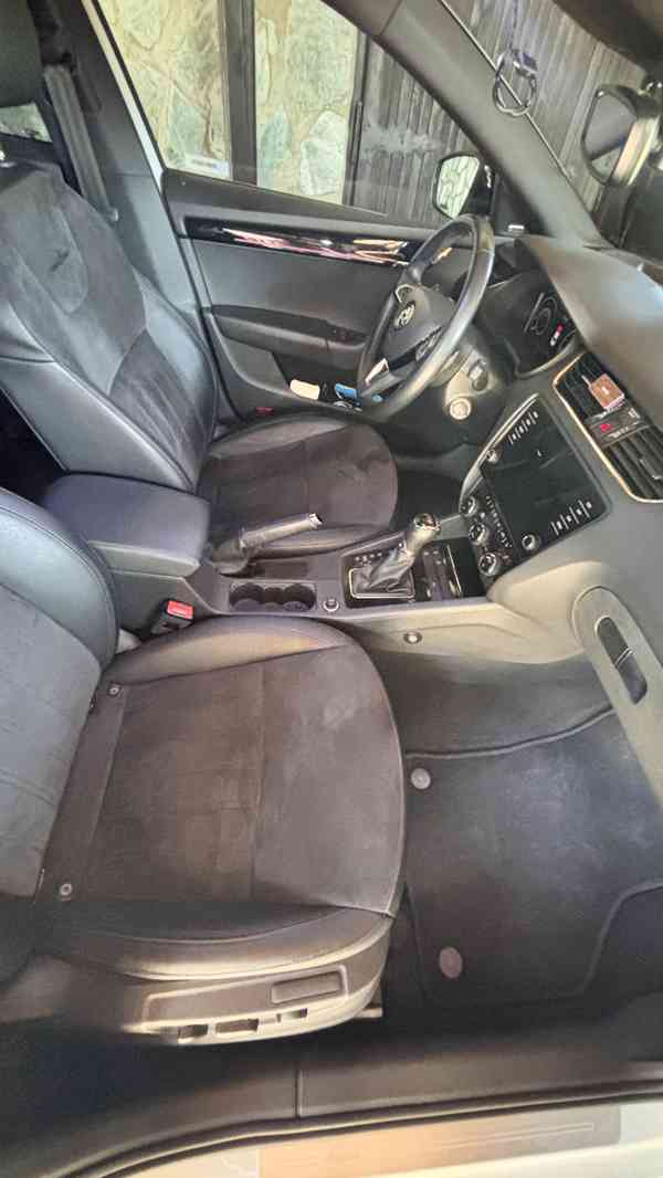 Škoda Octavia III 2.0 TDI 110 kW DSG Laurin & Klement - foto 7