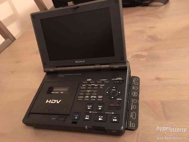 SONY HDR-HC1E PAL + HD VIDEOCASSETTE REC. GV-HD700 - foto 4