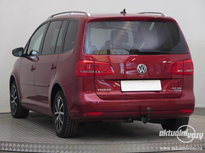 Volkswagen Touran 2.0, nafta, RV 2013 - foto 8
