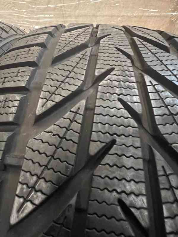 215/45R16 90H zimní pneu TOYO 7,8mm - foto 10