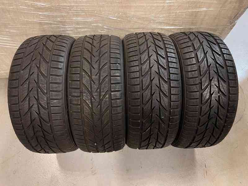 215/45R16 90H zimní pneu TOYO 7,8mm - foto 1