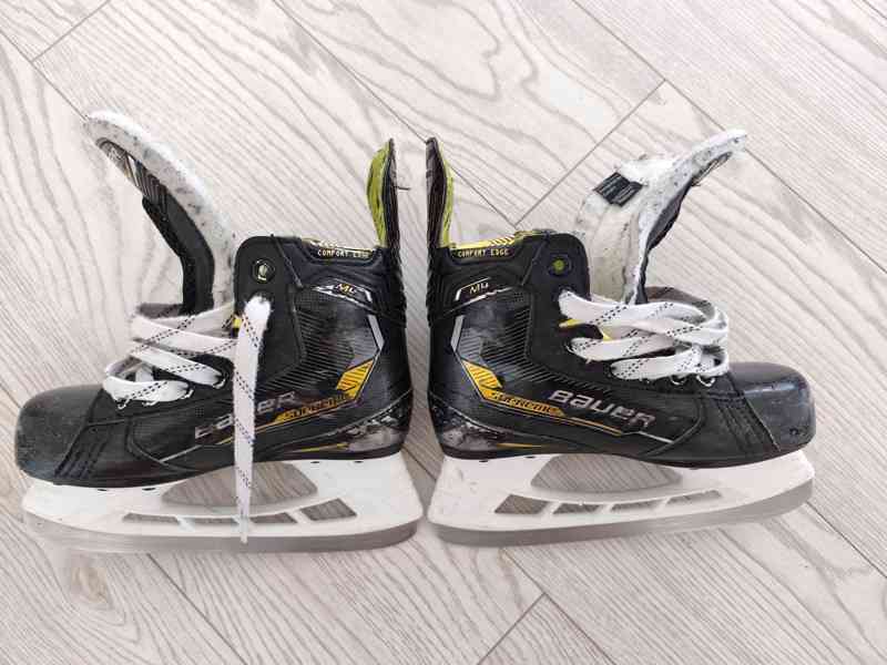 Brusle Supreme M4, YTH - vel. 13 D, EUR 32, délka 20,3cm - foto 7