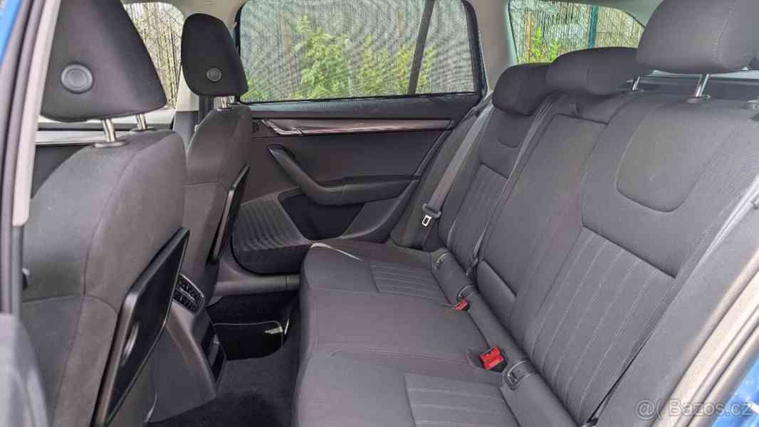 Škoda Octavia 1,5   3 Facelift - foto 12