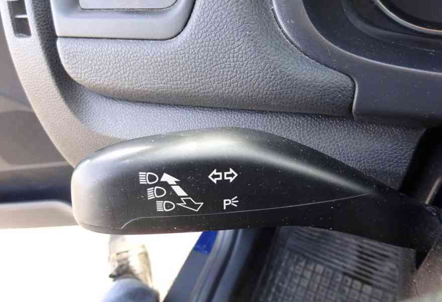 Škoda Roomster 1.4i 16V r.v.2011 (63 kw) serviska - foto 9