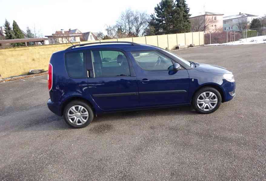Škoda Roomster 1.4i 16V r.v.2011 (63 kw) serviska - foto 3