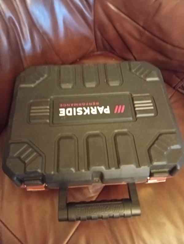 Akumulátorový rázový utahovák Parkside  - foto 2