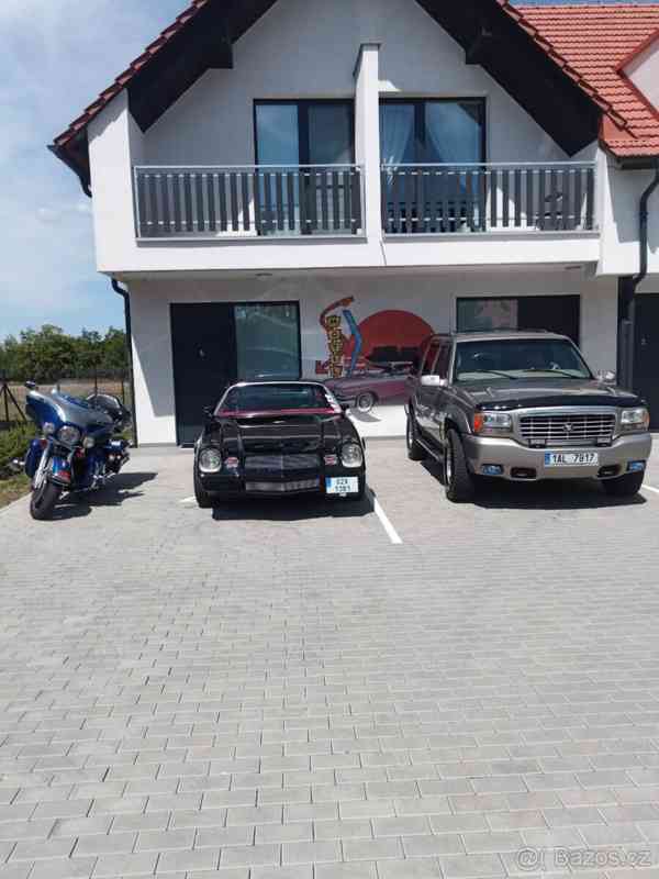 Cadillac escalade první generace  - foto 3