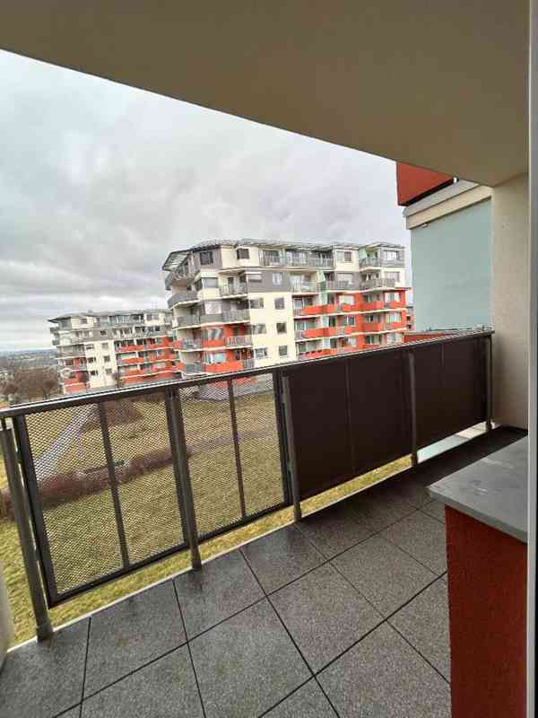 Pronájem bytu 1+kk, ZLÍN - Zelinova - foto 9