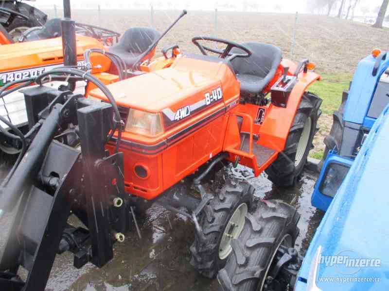 Malotraktor Kubota B40 s čelním nakladačem plně repasovaný - foto 1