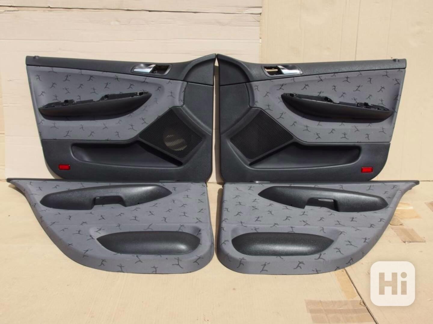 Čalounění dveří Škoda Fabia I combi - foto 1