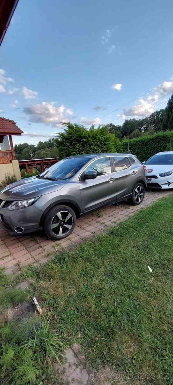 Nissan Qashqai 1,2 DIG-T (85 kW), rok 2017 - foto 1