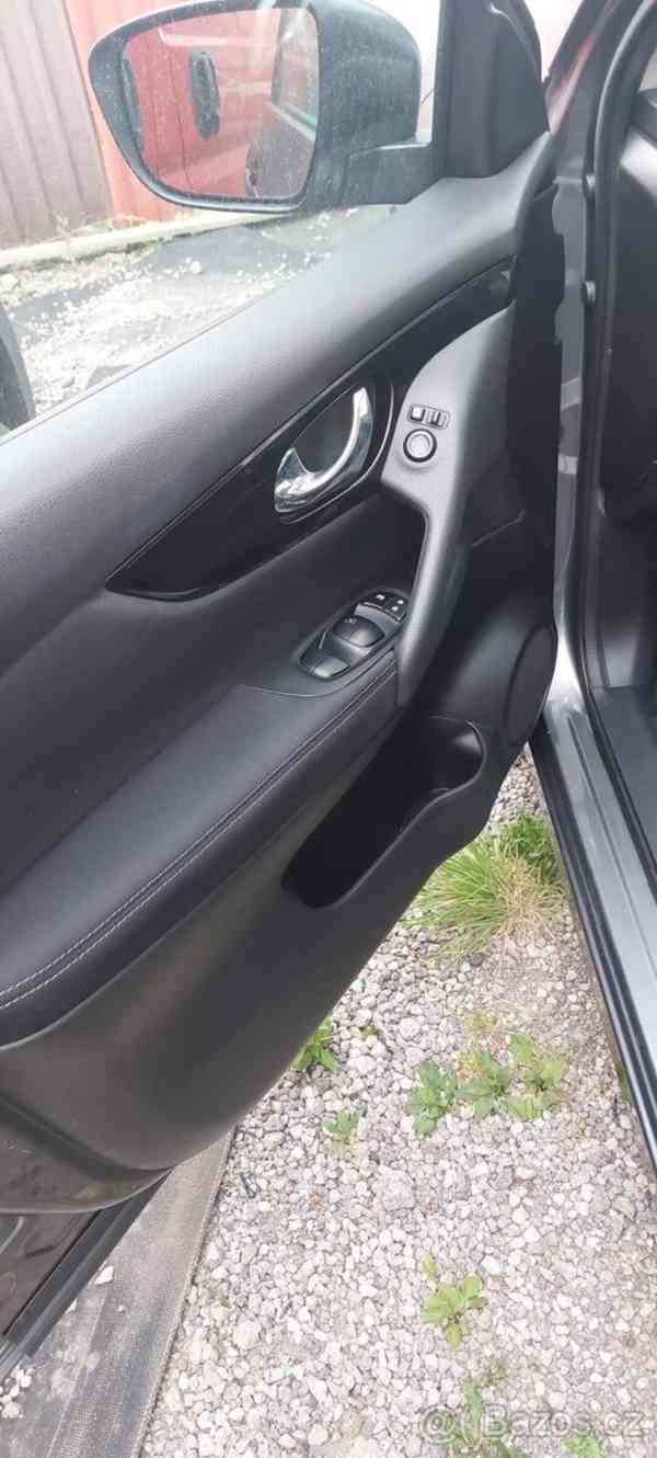 Nissan Qashqai 1,2 DIG-T (85 kW), rok 2017 - foto 6